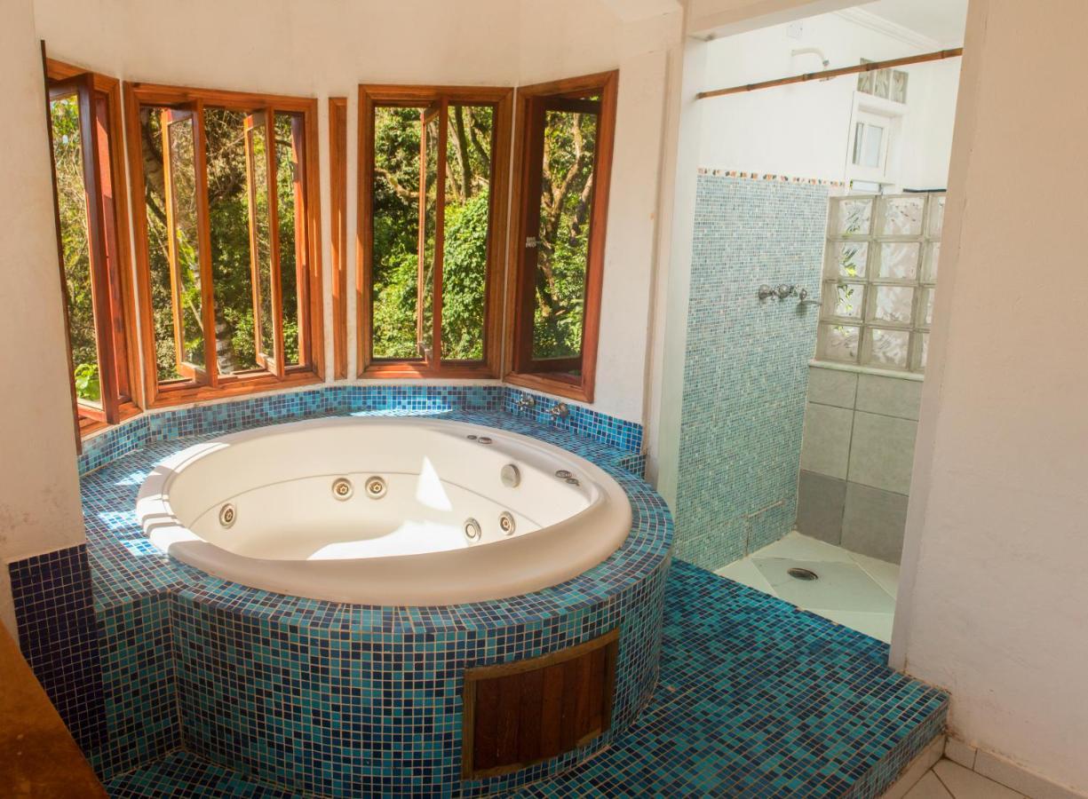 Velinn Pousada 8 Ilhas Ilhabela Exterior photo